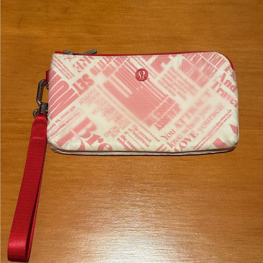 Lululemon wristlet wallet